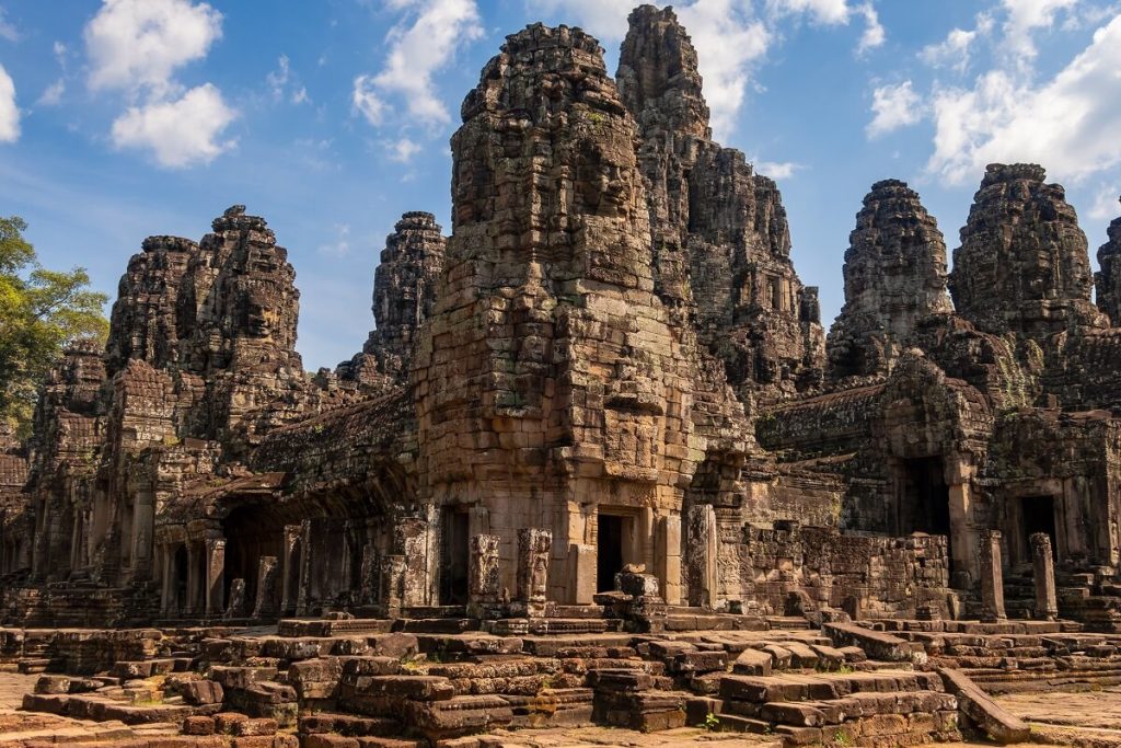Ruins at the angkor wat temple complex, cambodia